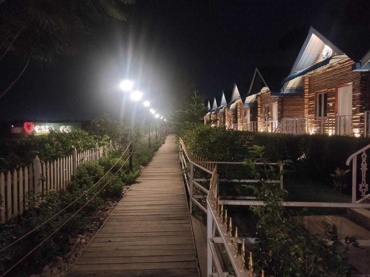 Changs Resort Kaharpara Exterior photo